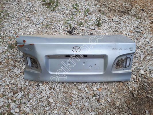 Toyota Corolla 99 02 Model Bagaj Kapak Orijinal Gümüş Gri Çıkma Yedek