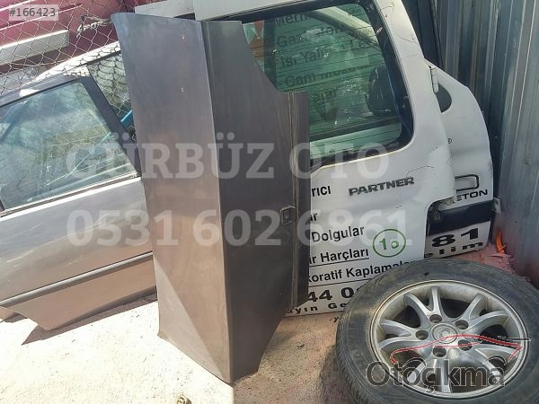 PEUGEOT 306 ÇIKMA BAĞAJ KAPISI