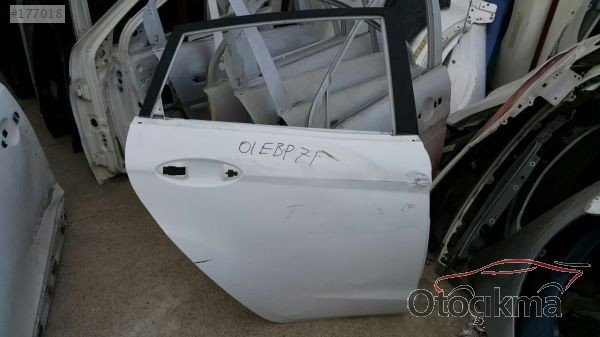 FORD FİESTA SAG ARKA KAPI ÇIKMA YEDEK PARÇA