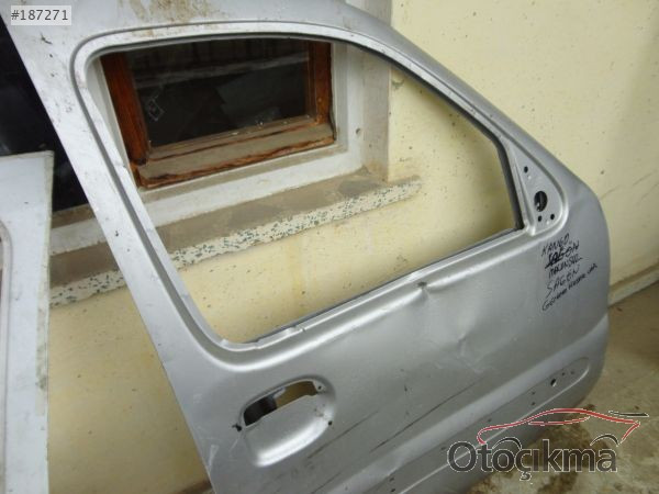 RENO KANGO SAĞ ÖN KAPI 2000-2010 UYUMLU ÇIKMA