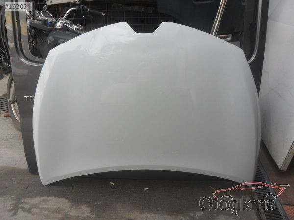 RENAULT CLİO 4 SAĞ SOL ÇAMURLUK ORJİNAL ÇIKMA TOLGA OTOMOTİV