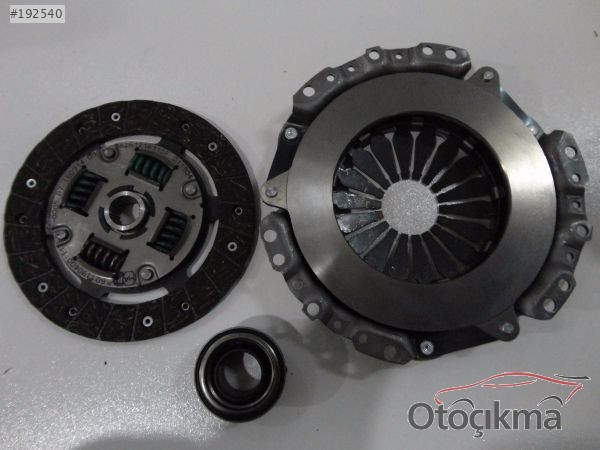 MAZDA 323 1.6 8 VALF  DEBRİYAJ SETİ
