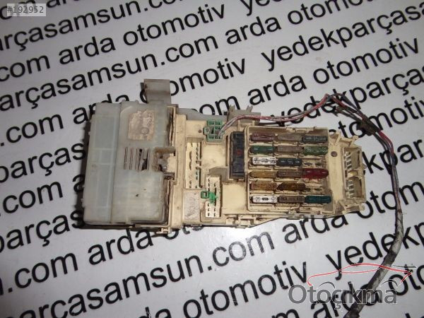MAZDA 626 SİGORTA KUTUSU 88-91 MODELE