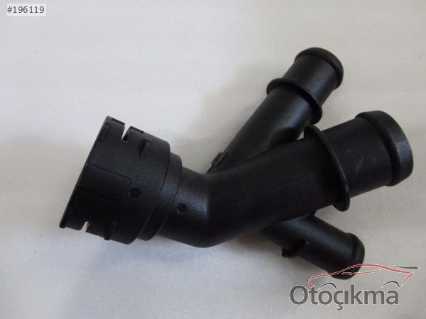 VOLKSWAGEN  SU DAĞITIM BORUSU FLANŞI 5Q0122291 SIFIR ORJINAL