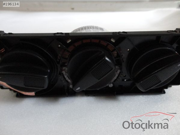 VOLKSWAGEN 1H0 820 045 KALÖRİFER KUM PANELİ KLİMASIZ