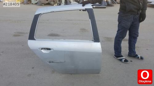 Renault Clio sol arka kapi 2010 orjnal çıkma