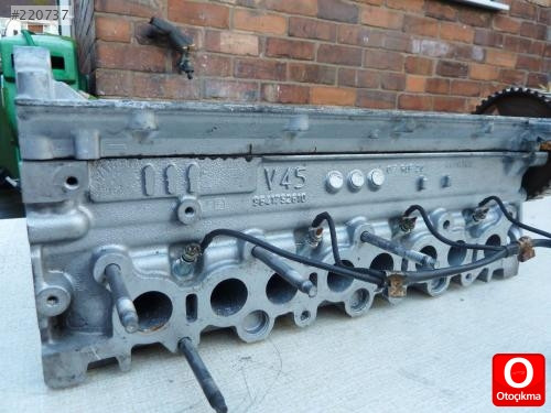 Ford  Focus  Motor Aksamı   Silindir Kapağı    