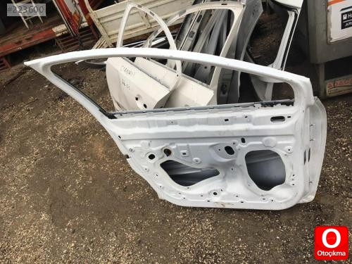 Renault cilo 4 ..2014 sol ön kapı orjinal parça Az.kusurlu