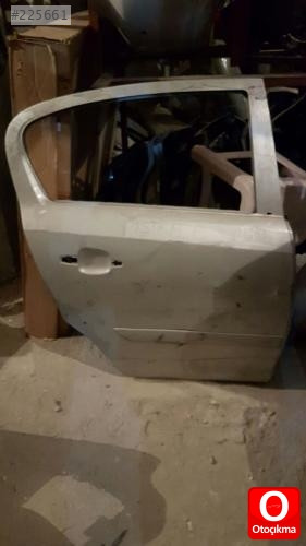 OPEL ASTRA H SAG ARKA KAPI OTOBEKİR