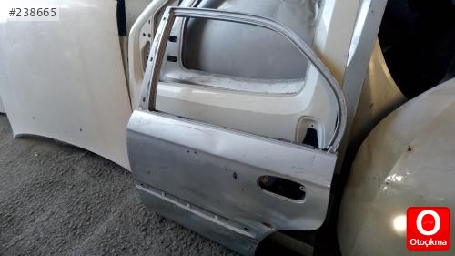 98 Honda civic sol arka  kapı 