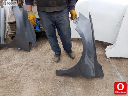 volkswagen jetta sol ön çamurluk