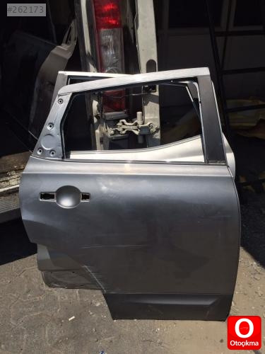 NISSAN QASHQAİ SAĞ ARKA KAPI SÖKME ÇIKMA YEDEK PARÇA