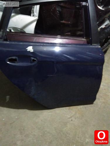 2012 ford fiesta sağ arka kapı çıkma orjinal yedek parça 
