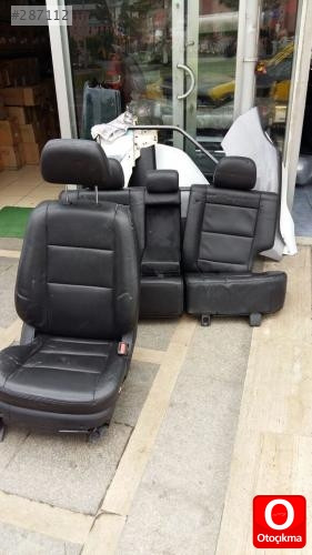  kia sorento arka ve sağ ön koltuklar 