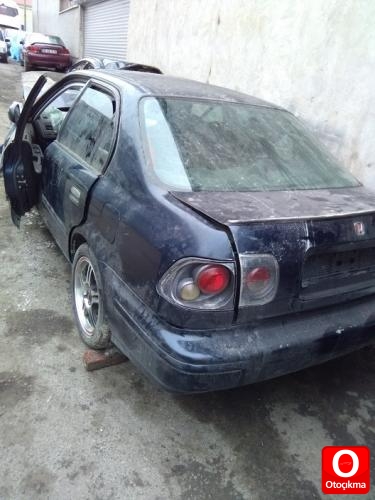 98-2000 MODEL HONDA CİVİC ÇIKMA SOL ÖN KAPI MEVCUTTUR