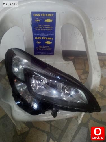 OPEL CORSA E ÖN SAĞ FAR TEMİZ HAS OPEL YEDEK PARÇALAR