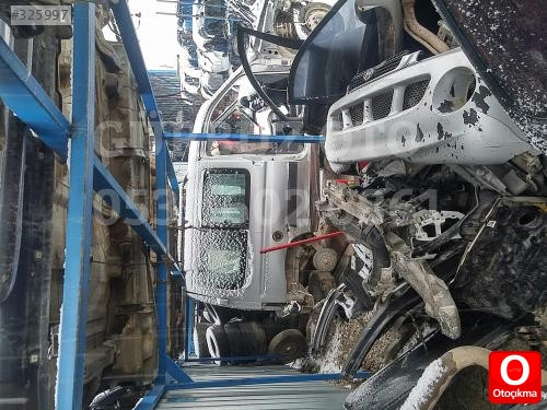 Peugeot partner camlı bagaj  kapı 