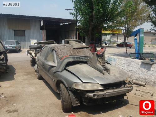 Opel vectra b çıkma arka sağ kapı 