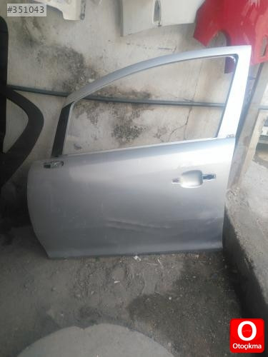 OPEL CORSA D  SOL ÖN KAPI TEMİZ ÇIKMA HAS OPEL ÇIKMA PARÇA