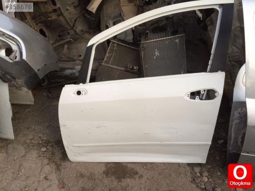 2013 fıat linea sol ön kapı