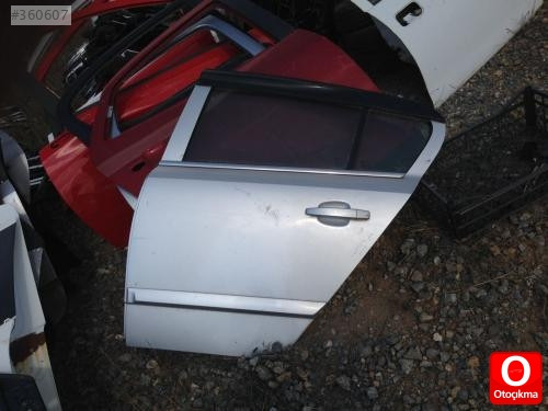 OPEL ASTRA H SOL ARKA KAPI DOLU TEMİZ ÇIKMA HAS OPEL ÇIKMA