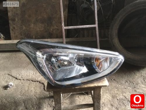 2014 hyundai i10 sağ far