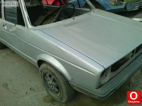 GOLF 1 ÖN ÇAMURLUK OTO FİKRETTEN