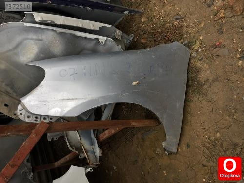 2005 volkswagen golf 5 çıkma sol ön çamurluk