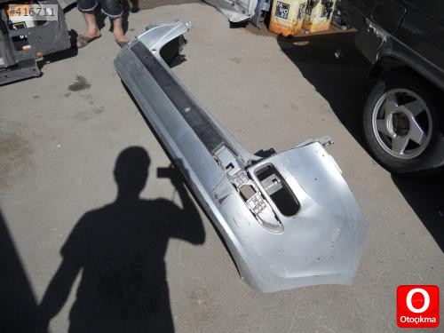 RENAULT CLİO 3 STATİON WAGON ARKA TAMPON