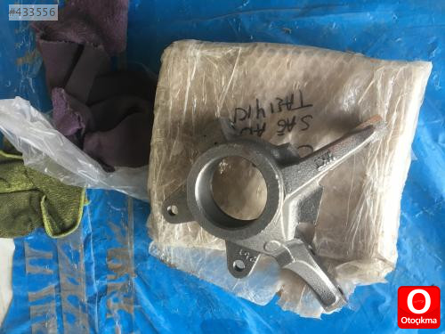 CLİO 3 SAĞ AKS TAŞITICI ORJİNAL YENİ