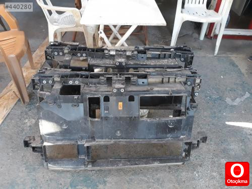 Renault megane 4 ön panel