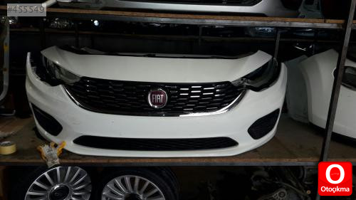 FİAT EGEA BEYAZ ÖN TAMPON KOMPLE ÇIKMA 