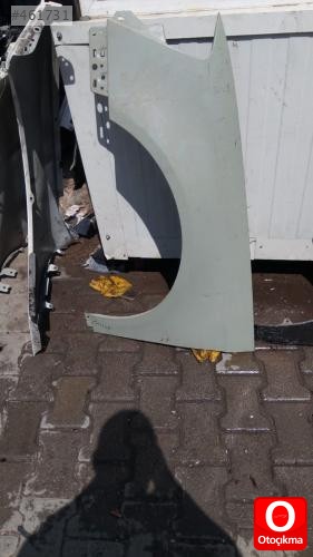 Volkswagen Passat Sol Ön Çamurluk 