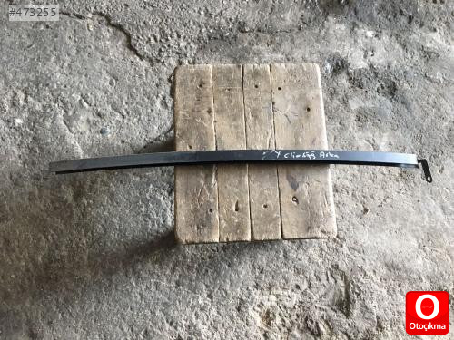 2005 clio sağ arka kapı direği