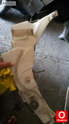 Ford focus motor su bidonu orjinal çıkma