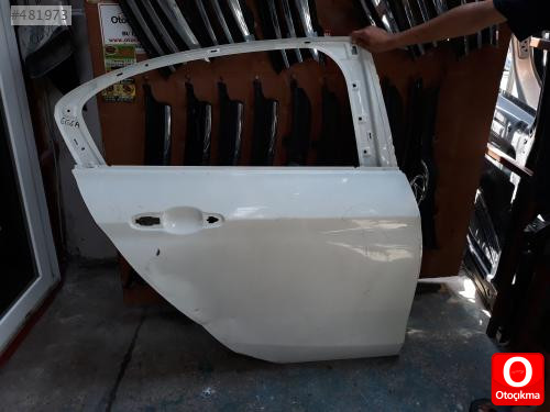 Fiat egea sag arka kapı