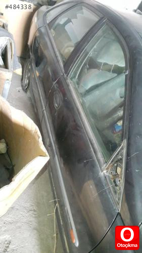 Renault Laguna sağ ön cam krikosu orjinal çıkma