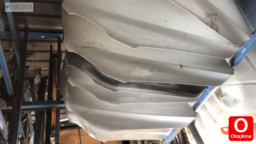 Pejo 301 çıkma ön kaput