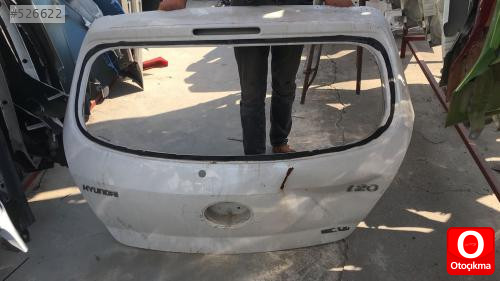 Hyundai i20 arka bagaj kapagı