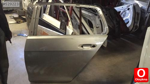 golf 6 sağ arka kapı ve golf tüm çıkma parçalar 