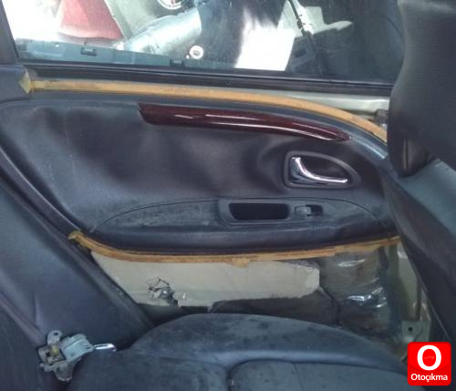 2001 MODEL VOLVO S40 2.0 TURBO ÇIKMA KAPI KOLÇAĞI.