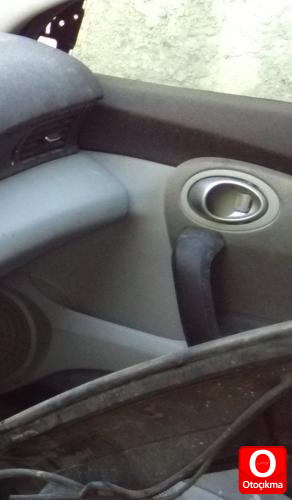 2010 MODEL HONDA CRZ ÇIKMA SAĞ ÖN KAPI KOLÇAĞI.