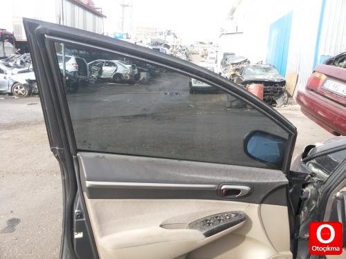2011 MODEL HONDA CİVİC SÖKME SOL ÖN KAPI DÖŞEMESİ.
