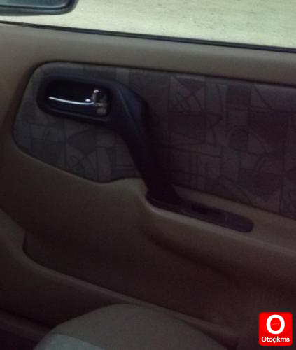 2000 MODEL NİSSAN PRİMERA 1.8 KOMPLE KAPI KOLÇAĞI.