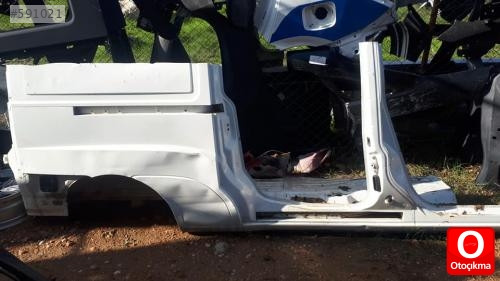 Fıat.. doblo...2012....maksi..Sağ.arka.. çamurluk....yan..du