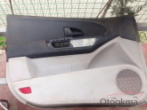 Oto Çıkma Parça / Kia / Sportage / Radyatör / Yedek Su Deposu / Çıkma Parça 