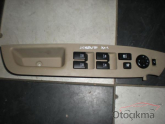 Oto Çıkma Parça / Kia / Sorento / Far & Stop / Sağ Ön Far / Çıkma Parça 
