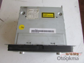Oto Çıkma Parça / Volkswagen / Jetta / Teyp / Cd - Çalar / Çıkma Parça 