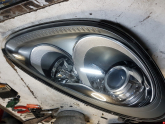 Oto Çıkma Parça / Porsche / Cayenne / Far & Stop / Sol Ön Far / Çıkma Parça 