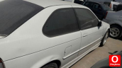 BMW kompak bagaj kapisi